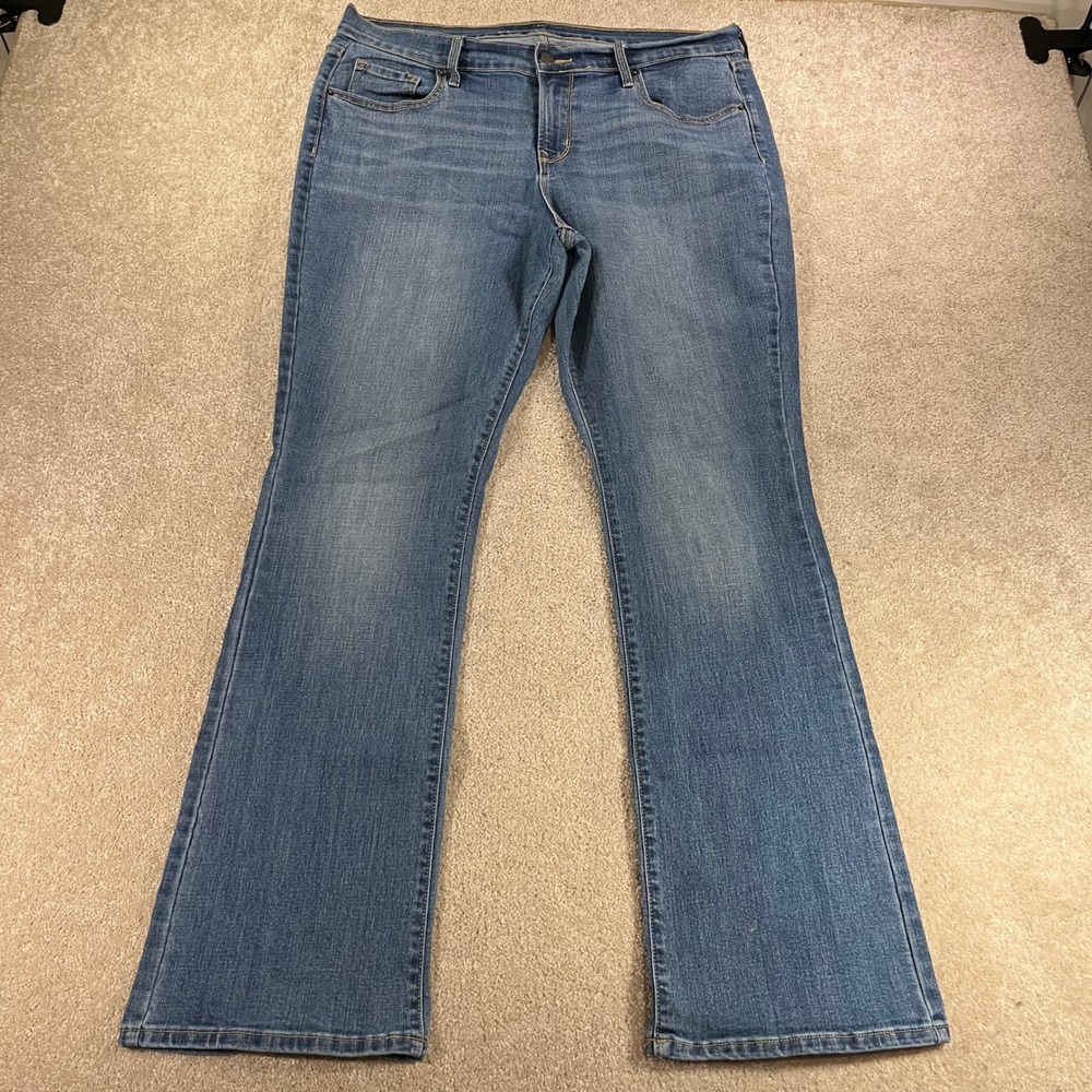 Old Navy Curvy Profile Jeans Womens 14 Blue Mid-Rise Bootcut Medium Wash Stretch